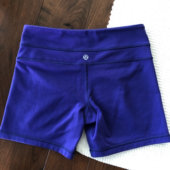 Lululemon Purple Reversible Boogie Shorts 4 - Picture 2 of 6